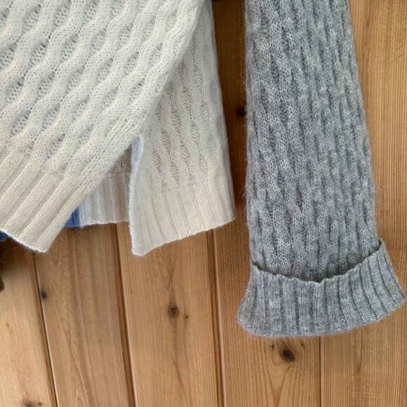 Eleven Six Size Medium/Large Knit Mock Neck Celia Color Block Sweater - Picture 7 of 11